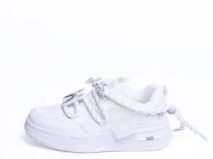 white-gris